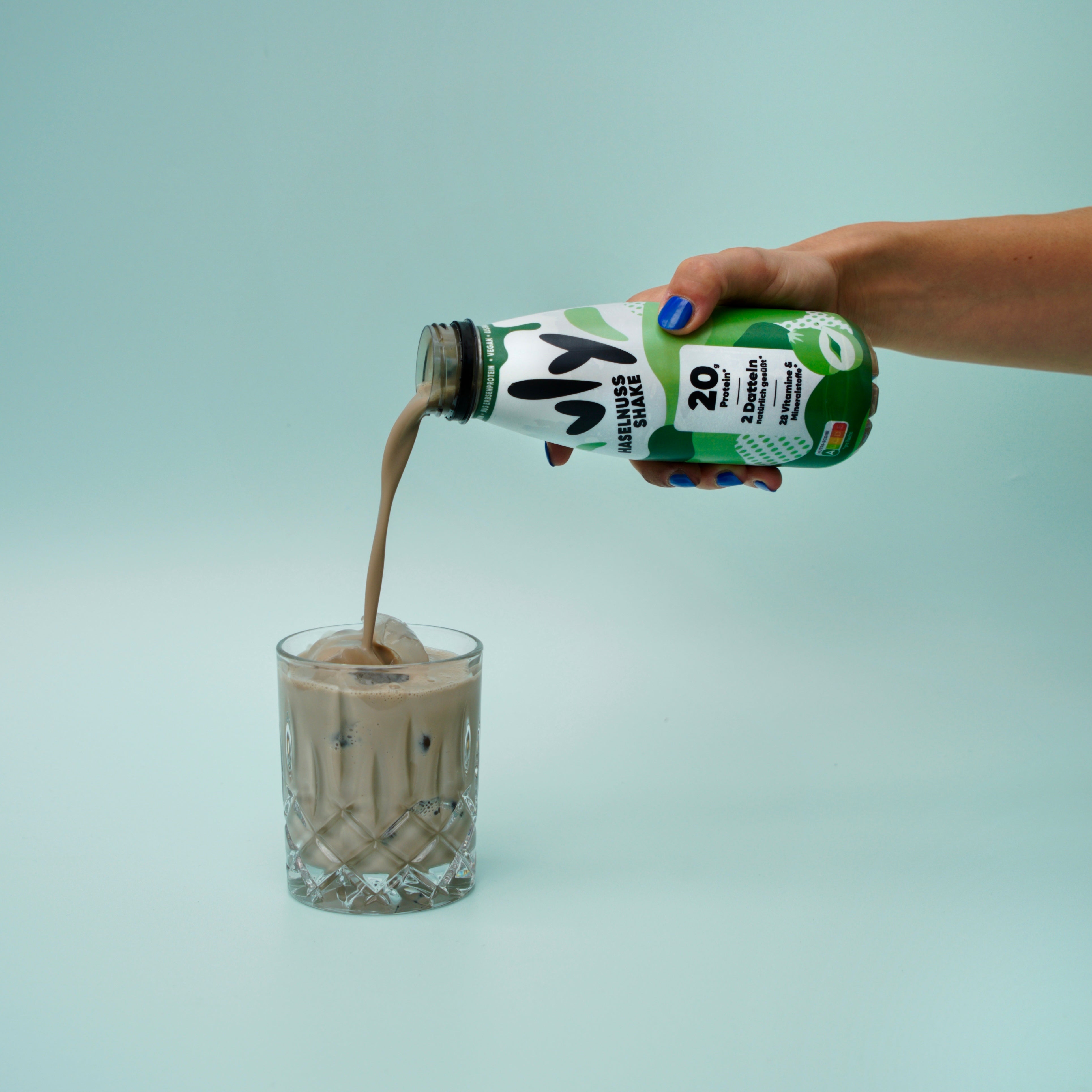 vly-hazelnut-shake-proteinshake-8er-haselnuss image 2